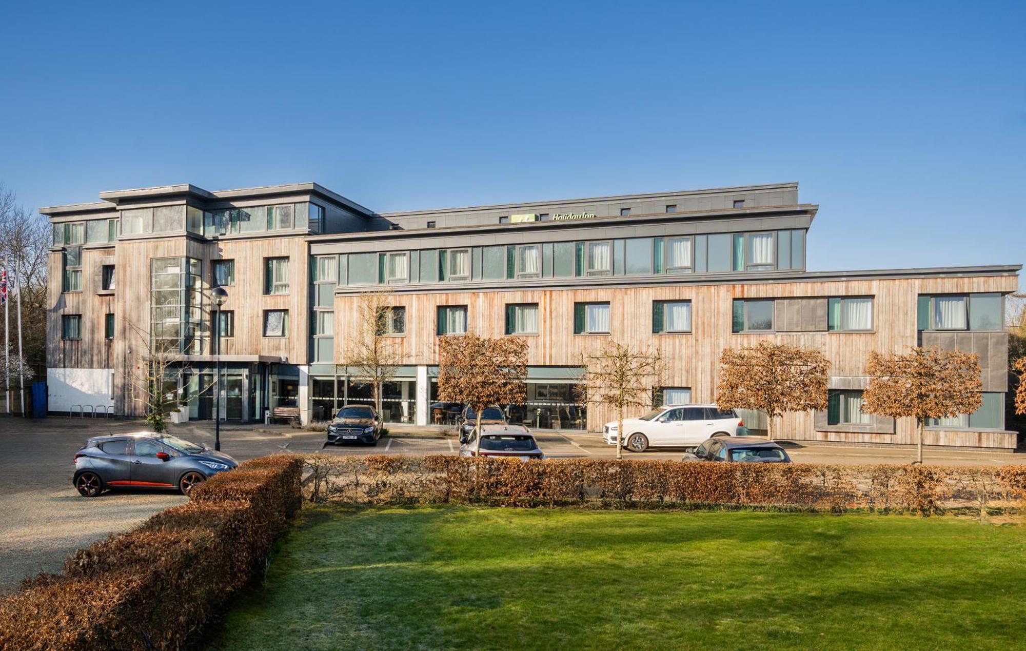 Holiday Inn Express Cambridge Duxford M11 Jct 10 By Ihg Экстерьер фото